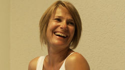 FR Portrait lachend.jpg